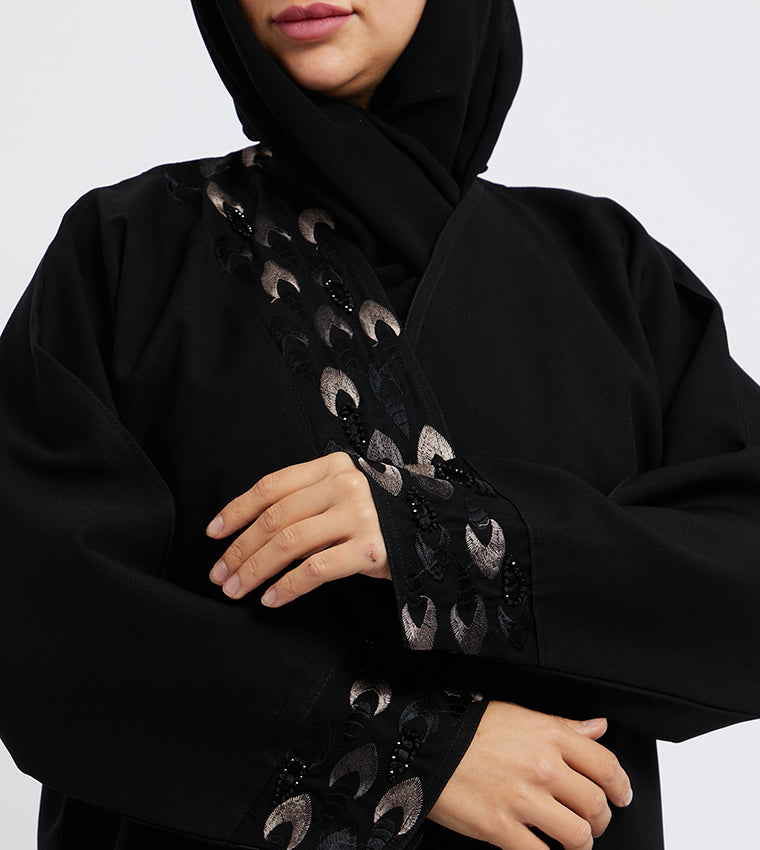 Embroidered Long Sleeves Abaya