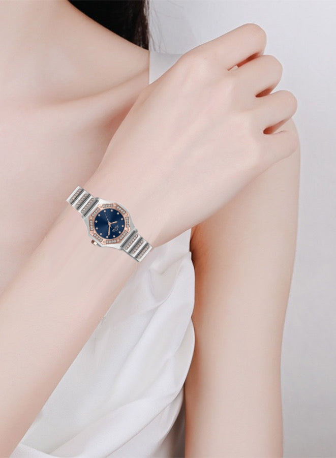 Round Blue  Dial Analog Watch