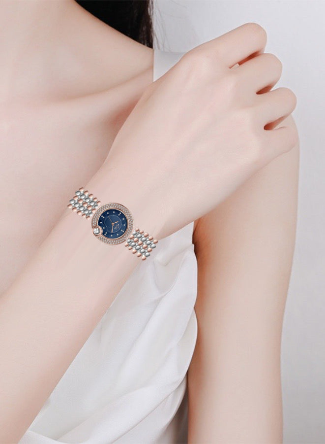 Embellished Circle Blue Dial Analog Watch