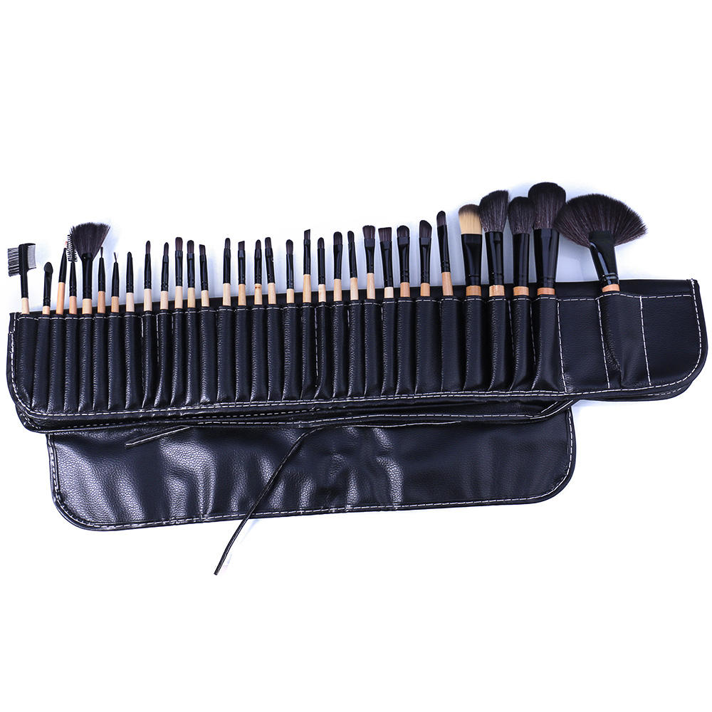 32 Piece Make Up Brush Set